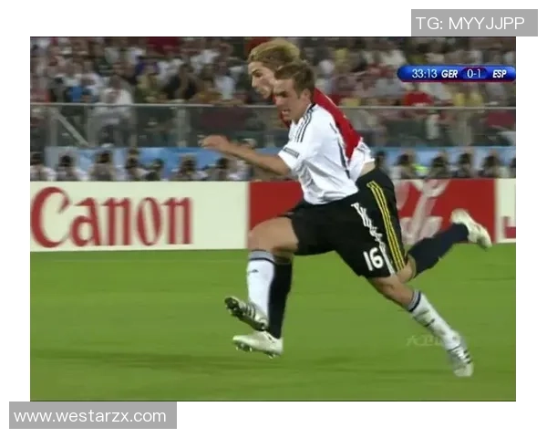 德国与西班牙足球对决精彩回顾与战术分析